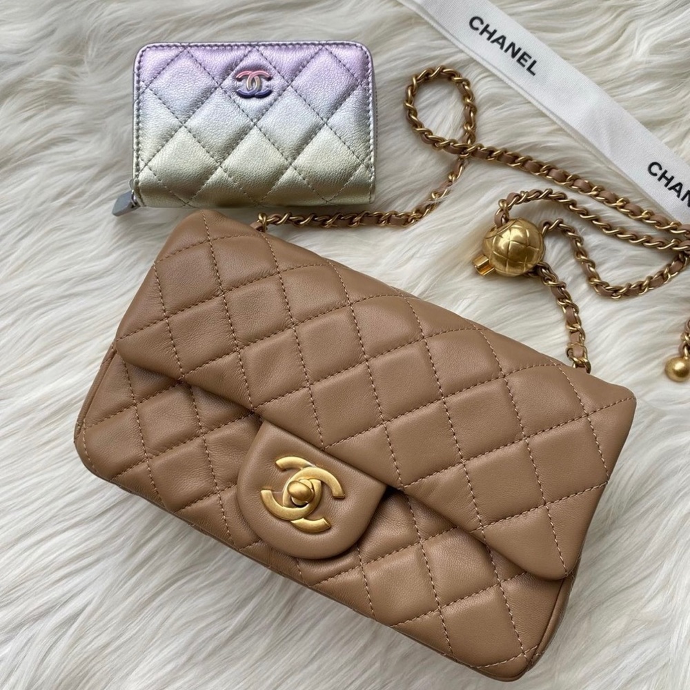 AUTHENTIC Chanel22p Brown Rectangle Bag